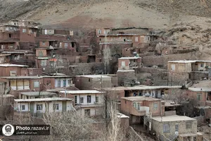 تشرف جمعی از اهالی روستای سیج به حرم مطهر رضوی