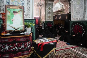Lebanese women, resistance mourners assemble at Imam Reza Shrine