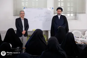 بازدید دکتر آذریان رئیس مرکز مشاوره آستان قدس رضوی از کلاس&zwnj;های دوره روانشناسی ویژه مربیان مهدالرضا علیه السلام