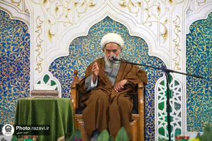 حرم مطهر رضوی در شب ولادت امام حسین(علیه&zwnj;السلام)