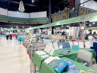 خریداری ۱۷۰۱ نسخه کتاب توسط کتابخانه رضوی از نمایشگاه کتب حوزوی و معارف اسلامی