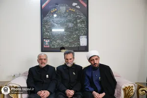 حضور خدام حرم مطهر رضوی در منزل شهید علی&zwnj;اکبر ساکت