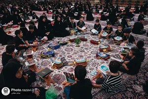 ویژه برنامه فرشتگان مقاومت در حرم مطهر رضوی-2