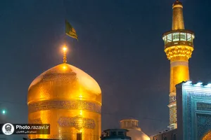 بارش برف در حرم مطهر رضوی