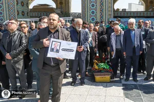 تشییع پیکر محمود فرشیدی در حرم مطهر رضوی