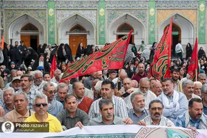 تشرف کاروان پیاده قافله عشق و انتظار استان البرز به حرم مطهر رضوی