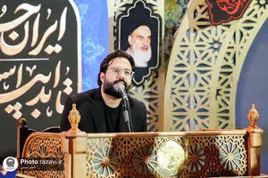 محفل شعر هنرمندان سوره در صحن قدس حرم مطهر رضوی
