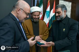دیدار خدام حرم مطهر رضوی با سفیر ایران در لبنان