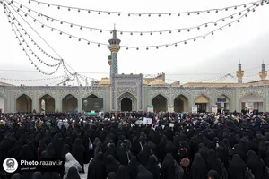 تشییع پیکر آیت&zwnj;الله امامی کاشانی در حرم مطهر رضوی