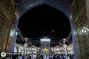حال و هوای حرم مطهر رضوی در شب عید غدیر