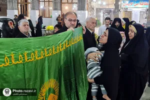 حضور خدام حرم مطهر رضوی در بین الحرمین کربلای معلی