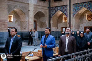 جلسه دفاع از پایان&zwnj;نامه در حرم مطهر رضوی