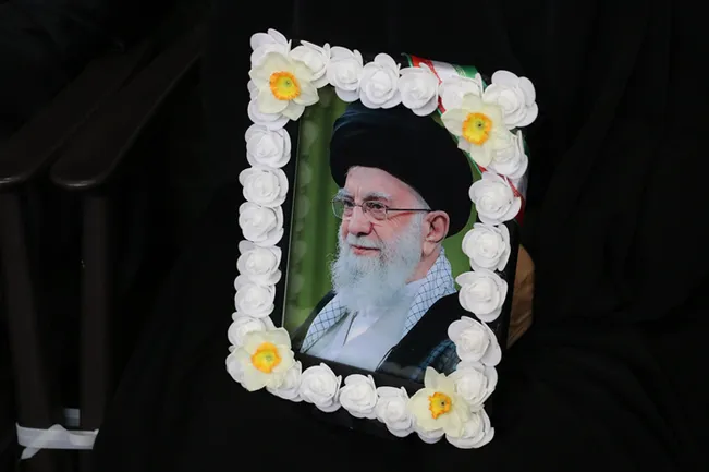 برگزاری آیین گرامیداشت یاد رهبر شهید انقلاب اسلامی در کرج/ گزارش تصویری