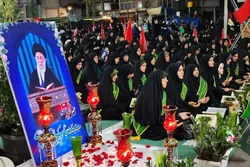 آیات قرآن در میدان شهرداری گرگان به یاد رهبر شهید (رحمت الله علیه) طنین‌انداز شد
