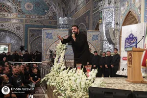 اجتماع عزاداران آذری زبان در حرم مطهر رضوی