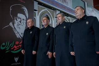 بدرقه کاروان خدام حرم مطهر رضوی در ایستگاه راه آهن شهید رئیسی مشهد