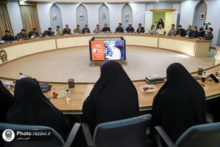دومین نشست «رهبر شهید و کتاب» با محور تبیین سیره مطالعاتی رهبر شهید برگزار شد