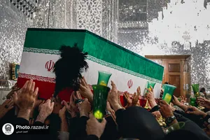طواف پیکر رهبر شهید
