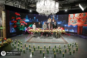 ضبط برنامه تلویزیونی شب یلدا در حرم مطهر رضوی