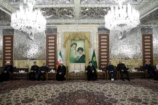دیدار رئیس جمهور و جمعی از مسئولان کشوری و استانی با تولیت آستان قدس رضوی