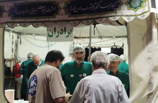 میزبانی ۲۰ موکب شهرضا از ۱۵۰ هزار زائر تشییع رهبر شهید ایران