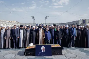 تشییع پیکر آیت الله عبدخدایی در حرم مطهر رضوی
