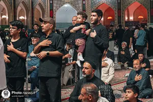بزرگداشت رهبر شهید انقلاب ویژه زائران عرب زبان حرم مطهر رضوی