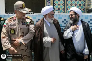 تشییع پیکر شهدای حادثه تروریستی سراوان در مشهد