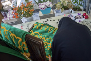 حضور کاروان «زیر سایه خورشید» در مزار شهید نخبه هوافضا در محمودآباد/ گزارش تصویری