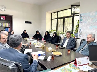 حمایت و توانمندسازی دختران تحت پوشش مرکز بهزیستی توس مشهد توسط بنیاد کرامت رضوی