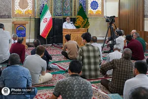 کرسی تفسیر موضوعی قرآن در حرم مطهر رضوی