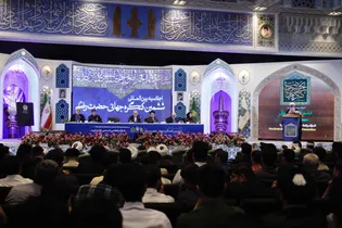بازگشت به مکتب اهل‌بیت(ع)، راه نجات انسان معاصر است