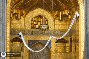 سیاه پوشی حرم مطهر رضوی در آستانه ایام شهادت امیرالمومنین