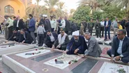 مزار شهدای آرمیده در آستان حضرت حسین بن موسی الکاظم (ع) گل‌باران و عطرافشانی شد