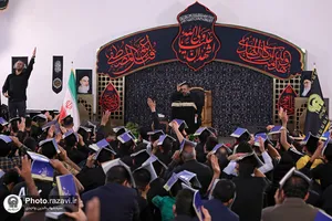 مراسم شب قدر ویژه ناشنوایان در حرم مطهر رضوی
