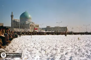 حرم مطهر رضوی؛ کانون انقلاب در مشهد-1