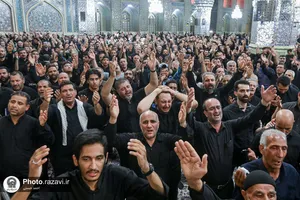 اجتماع عزاداران تاسوعای حسینی در حرم مطهر رضوی