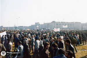 حرم مطهر رضوی؛ کانون انقلاب در مشهد-1