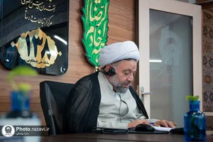 پاسخگویی تلفنی مدیر ارتباطات حوزه و روحانیت دفتر تولیت آستان قدس رضوی به مخاطبان سامانه ۱۳۸