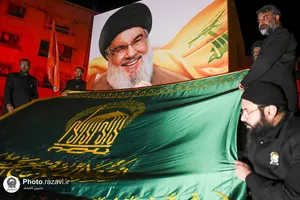 حضور خدام و پرچم گنبد حرم مطهر رضوی در محل شهادت سیدحسن نصرالله
