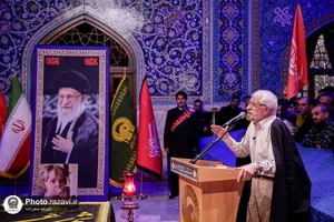مرثیه سرایی و حماسه خوانی در جوار مزار رهبر شهید انقلاب
