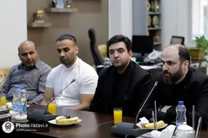 اهدای مدال قهرمانی قوی&zwnj;ترین مردان جهان ۲۰۲۳ به موزه آستان قدس رضوی