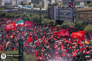 تشییع پیکر رهبر شهید انقلاب در مشهد مقدس-3
