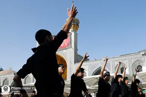 عزاداری عاشورای حسینی در حرم مطهر رضوی