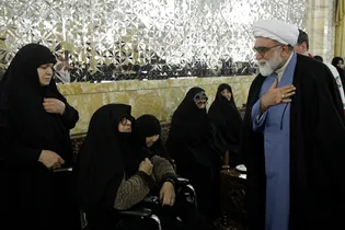 مادران شهدا الگوهای صبر و مقاومت برای امروز و فردای کشور هستند