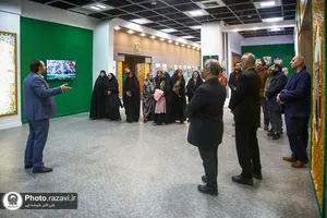 تشرف جمعی از اعضای باشگاه فیلم رویش به حرم مطهر رضوی