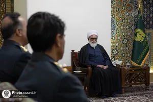 دیدار فرمانده منطقه پدافند هوایی شمال شرق کشور با تولیت آستان قدس رضوی