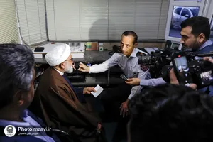 بازدید تولیت آستان قدس رضوی از  پایگاه آتش&zwnj;نشانی شماره ٢ مشهد