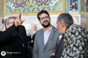 تشرف مدیر گروه اقتصادی و تجاری سفارت ایتالیا در تهران به حرم مطهر رضوی