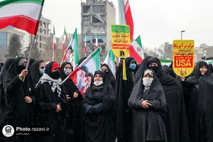 راهپیمایی پرشکوه 22 بهمن در مشهد-٢